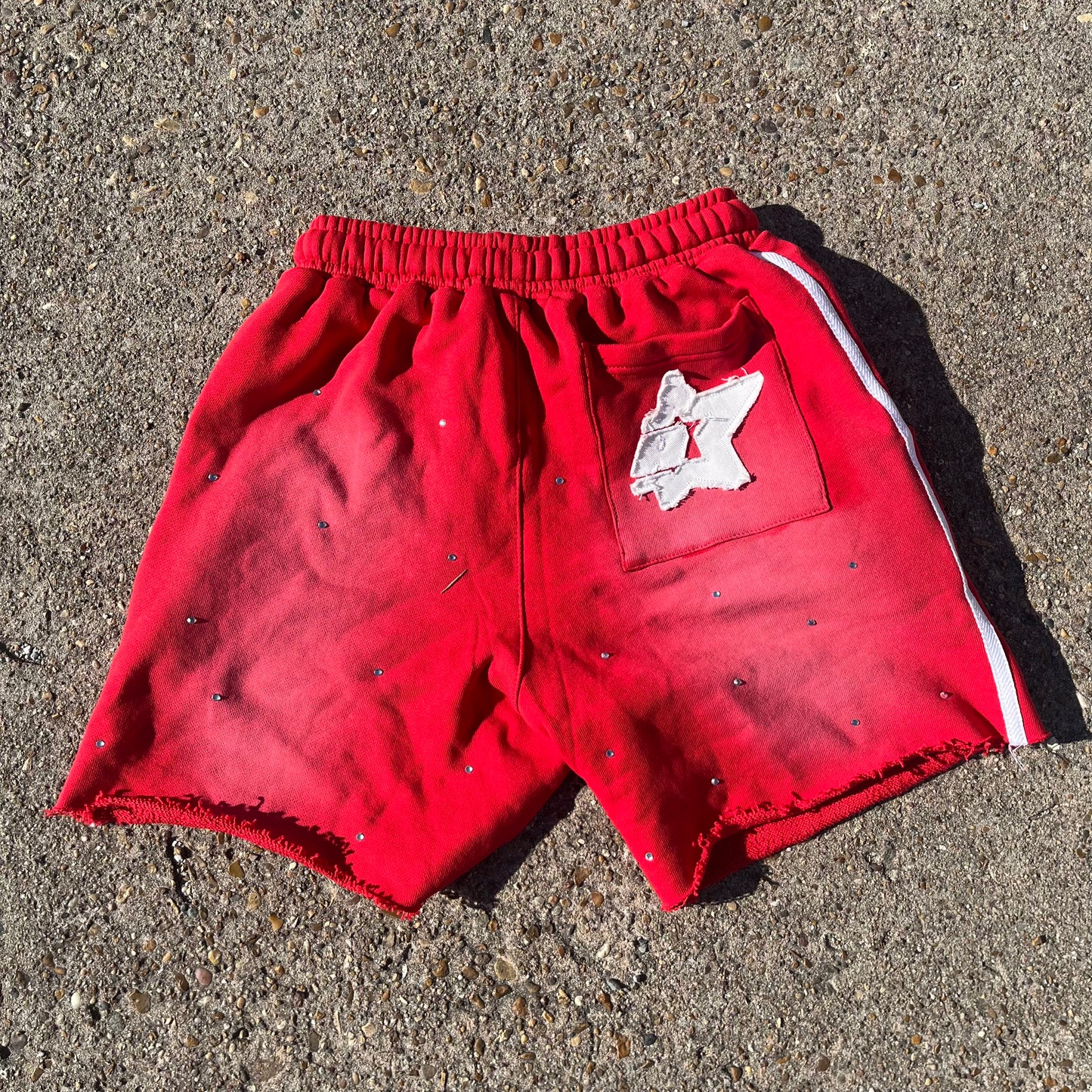 AMORWORLD SHORT SHORTS (RED)